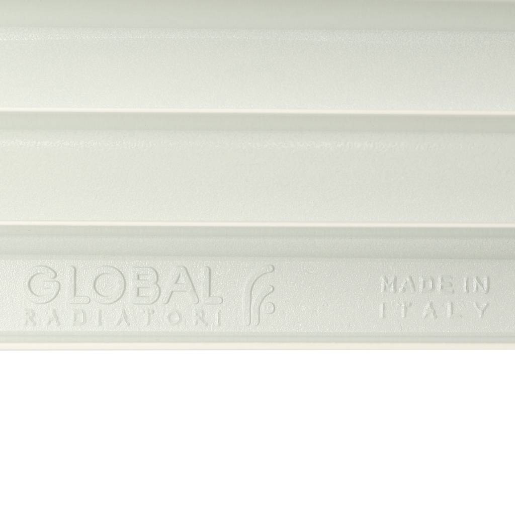 Global ISEO 500 14 секций радиатор алюминиевый боковое подключение (белый RAL 9010)