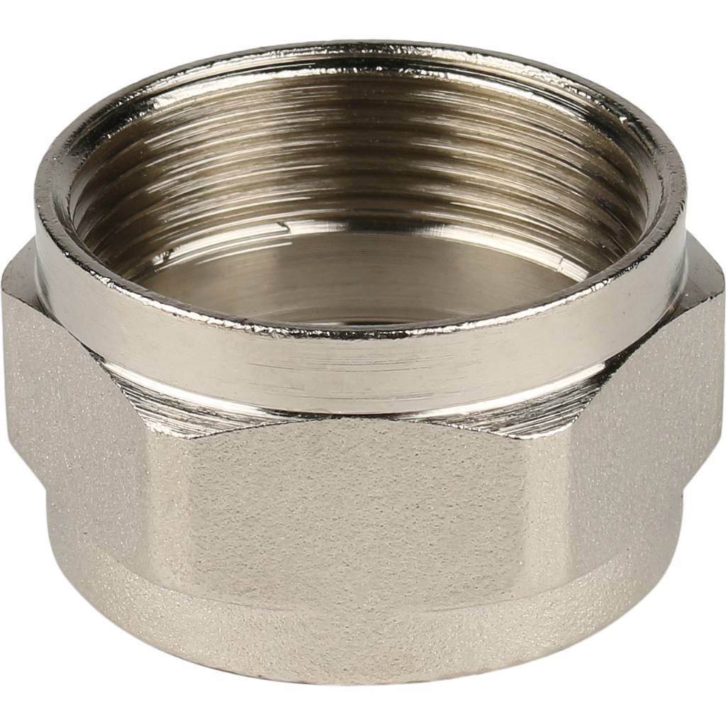SFS-0007-003426 STOUT Угольник-переходник с внутренней резьбой 3/4"х26 для металлопластиковых труб винтовой