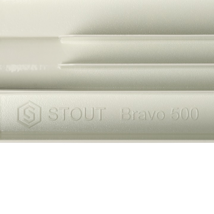 SRA-0110-050004 STOUT Bravo 500 4 секции радиатор алюминиевый боковое подключение RAL9010