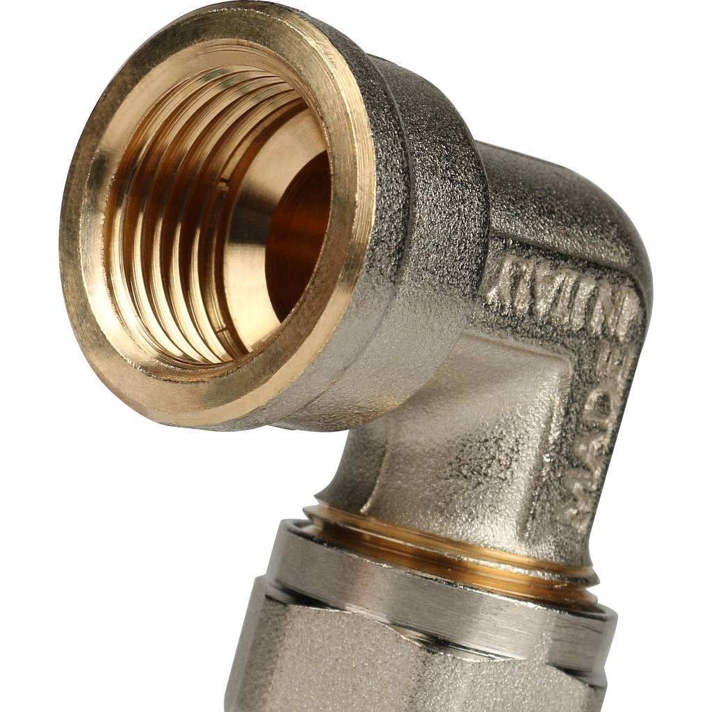 SFS-0007-001216 STOUT Угольник-переходник с внутренней резьбой 1/2"х16 для металлопластиковых труб винтовой