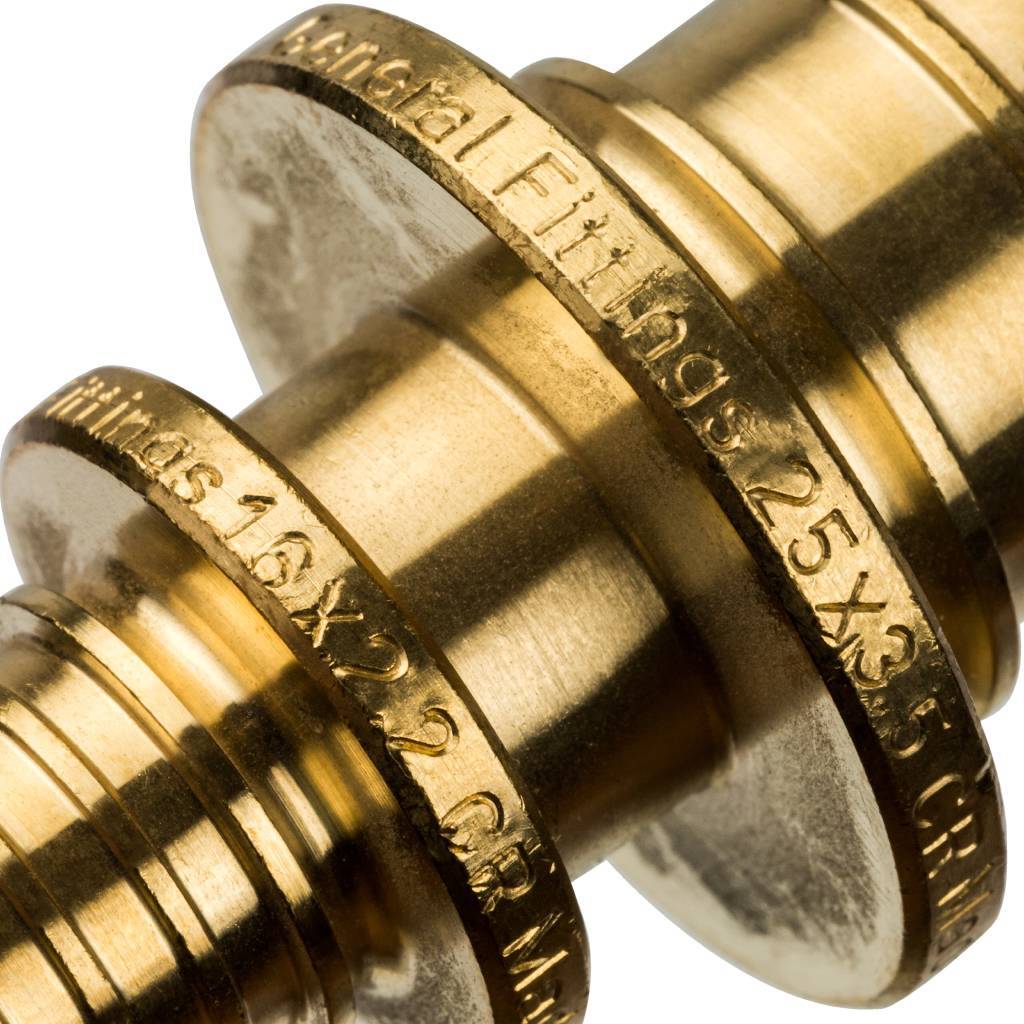 SFA-0004-002516 STOUT Муфта соединительная переходная 25x16 для труб из сшитого полиэтилена аксиальный