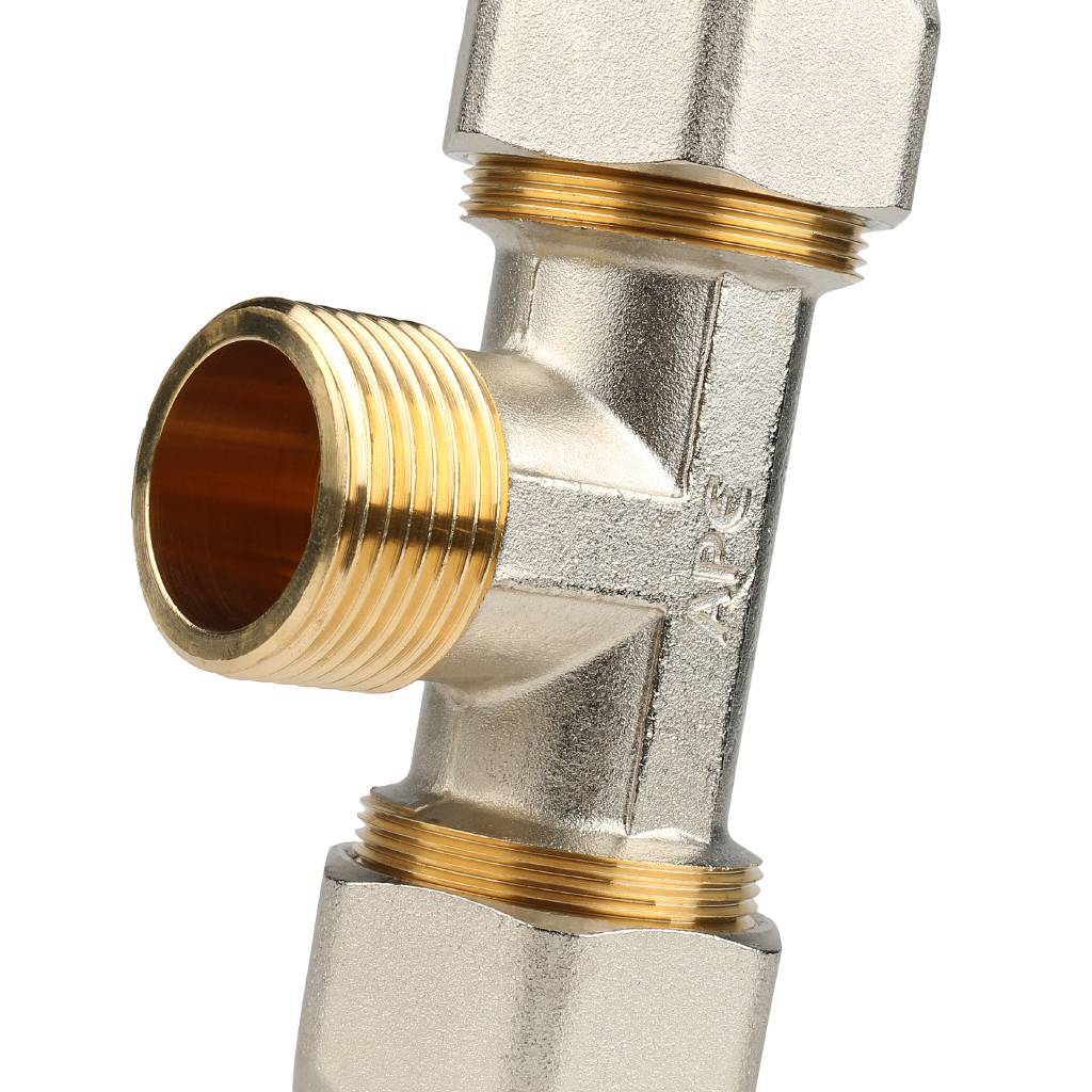 SFS-0011-000132 STOUT Тройник-переходник с наружной резьбой 1"x32 для металлопластиковых труб винтовой