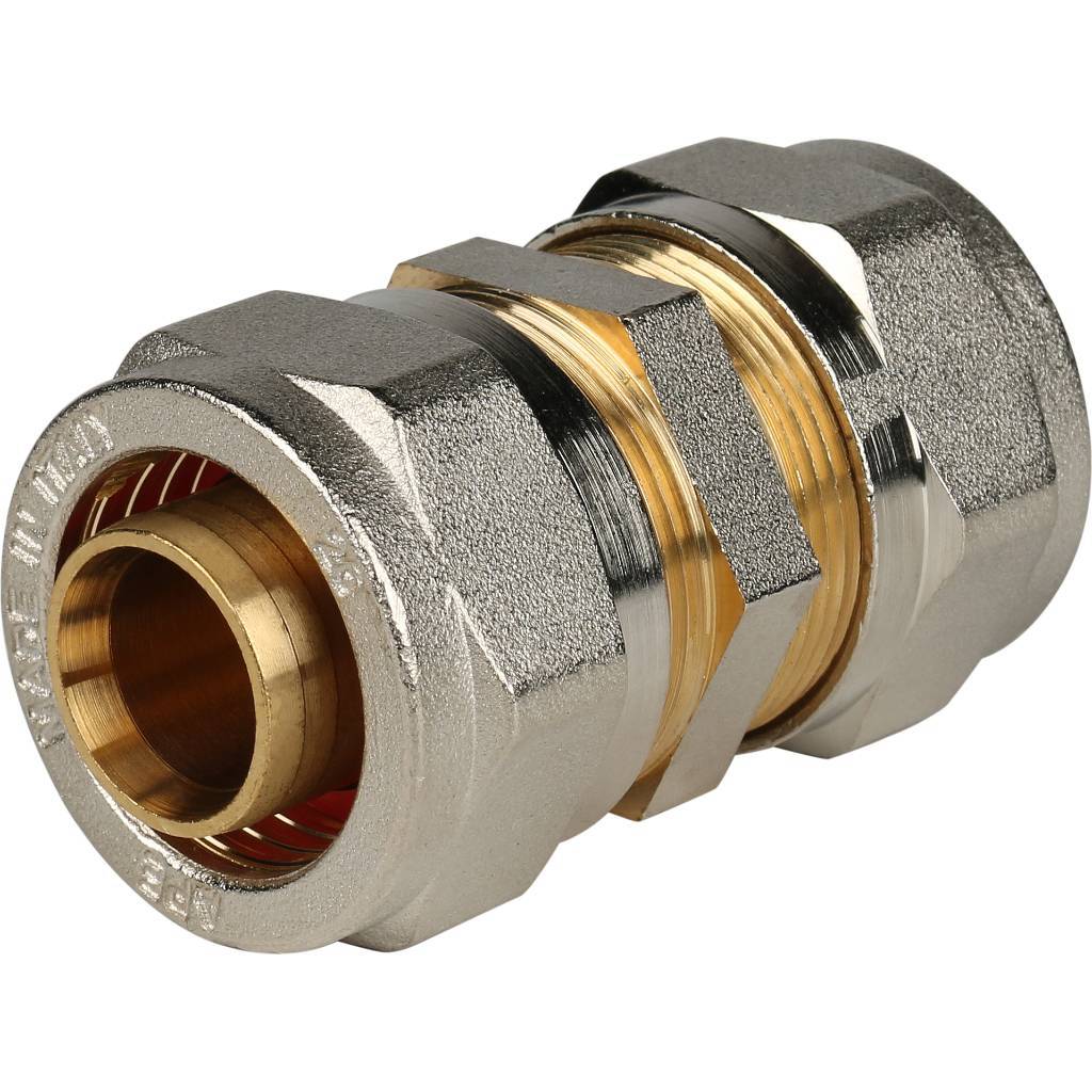 SFS-0005-000026 STOUT Муфта соединительная 26х26 для металлопластиковых труб винтовой
