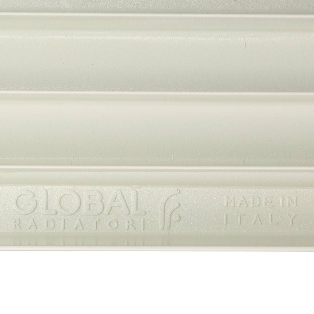 Global ISEO 350 14 секций радиатор алюминиевый боковое подключение (белый RAL 9010)