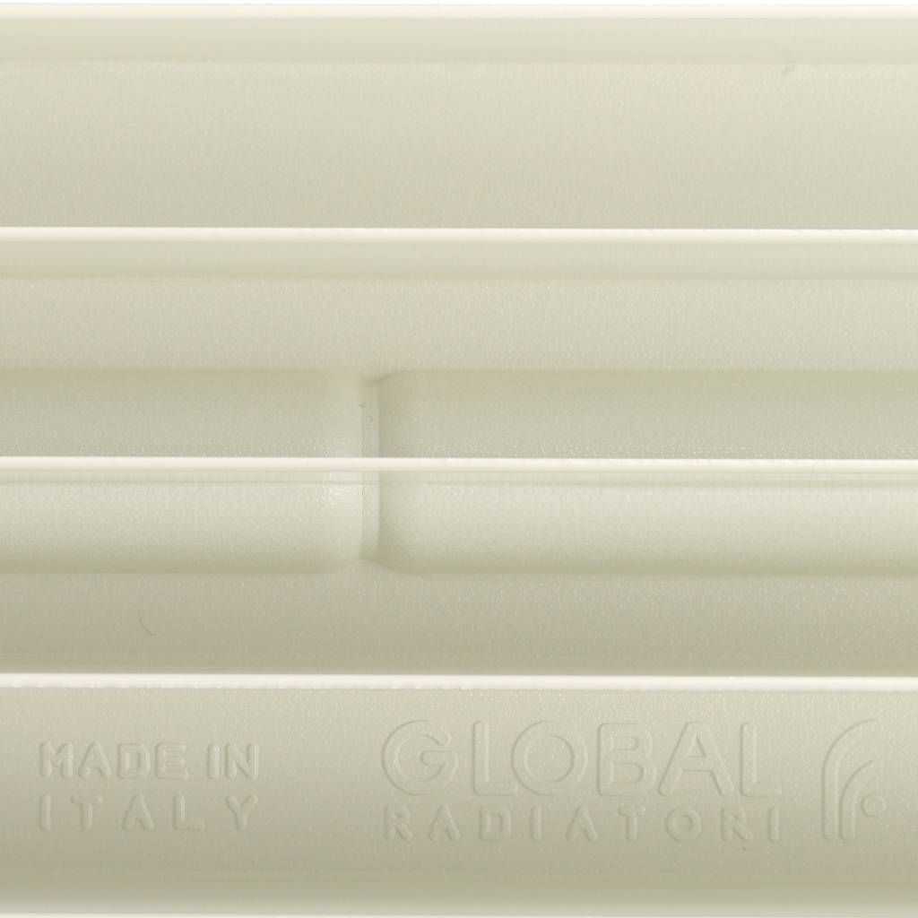 Global STYLE PLUS 350 4 секции радиатор биметаллический боковое подключение (белый RAL 9010)