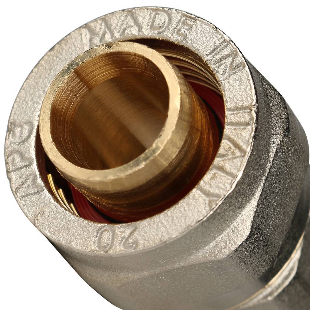 SFS-0002-001220 STOUT Переходник с внутренней резьбой 1/2"х20 для металлопластиковых труб винтовой